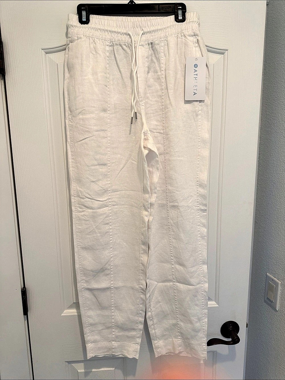 Athleta Retreat Linen Ankle Pant in White